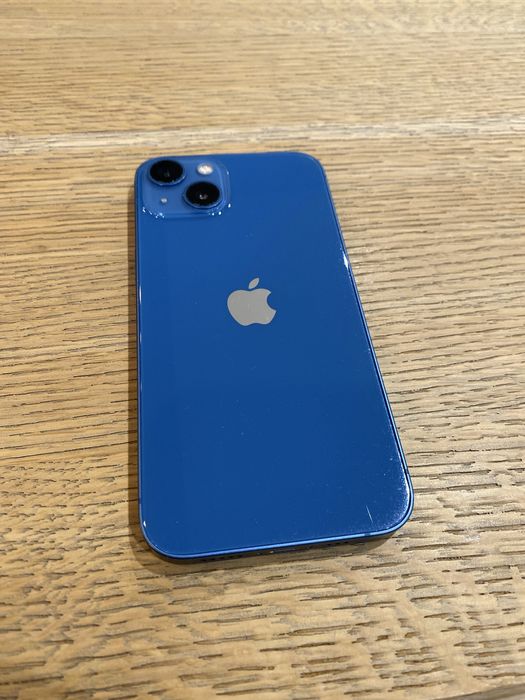 Iphone 13 niebieski