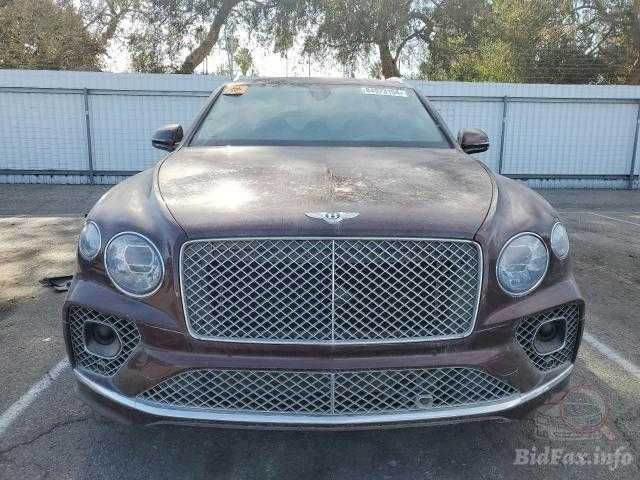 Разборка Bentley Bentayga бентли бентайга запчасти в цвет рестайлинг