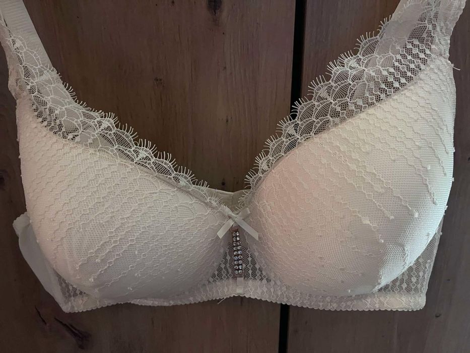 Biustonosz 100d nowy