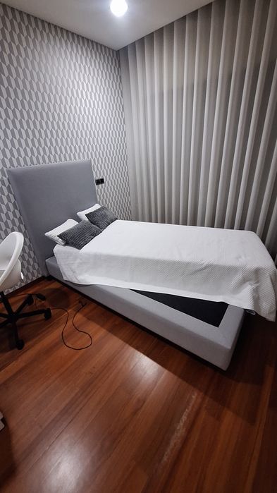 Cama solteiro completa + colchao 90×190