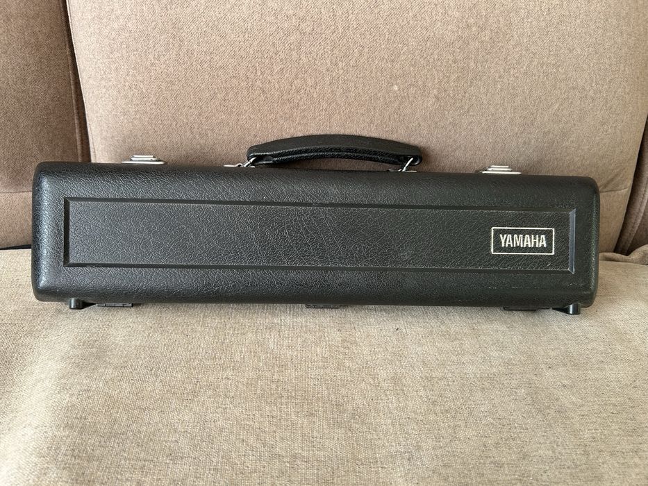 Flet poprzeczny Yamaha