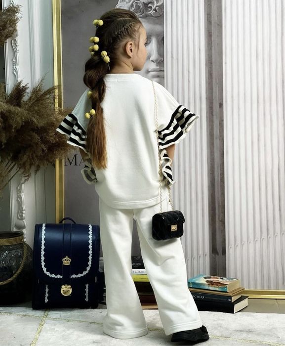 Крутезний костюм