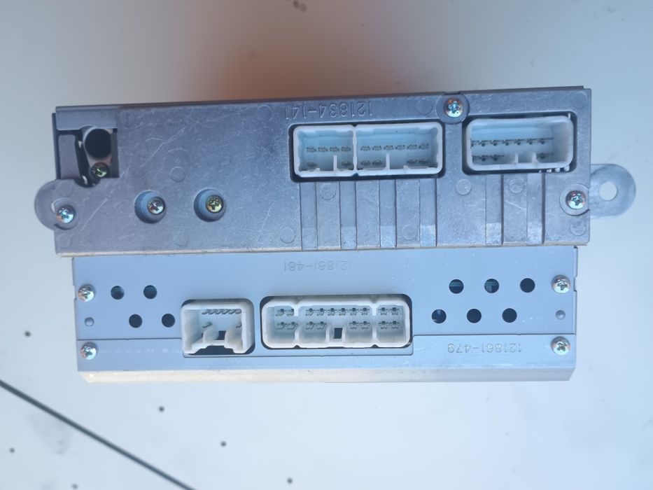 Radio samochodowe na kasetę Toyota RAV4 ll 00-05Rok