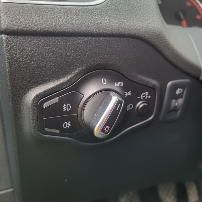 Audi q5 2.0tdi 143KM