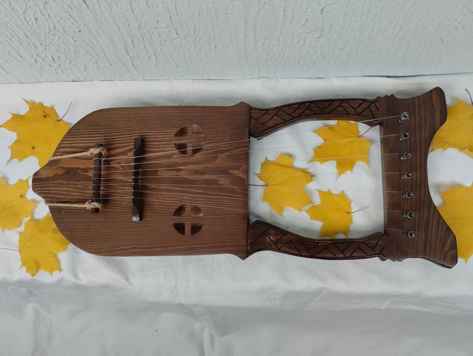 Кravik-lyre / Lyre Trossingen / Lira Trossingen