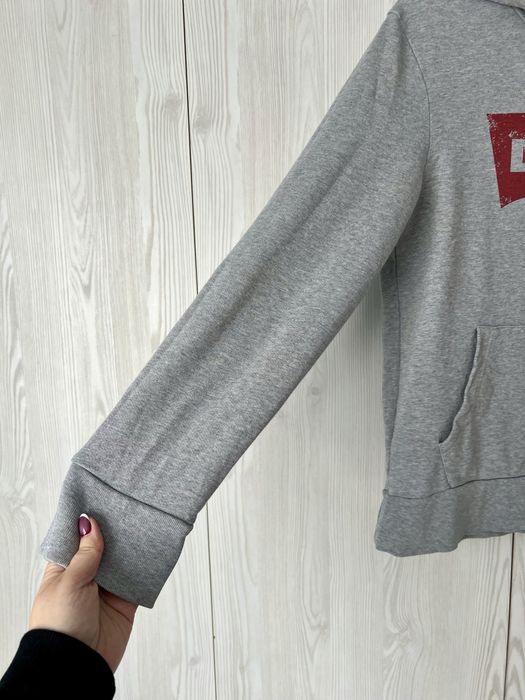 Szara bluza kangurka z kapturem Levi’s S
