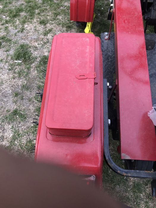 Новий трактор Кентавр від фірми ДТЗ 16к.с.