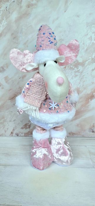 Інтер'єрні новорічні текстильні іграшки під ялинку, игрушки под елку.