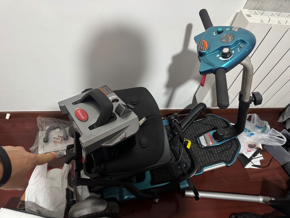 Motorizada elétrica Stannah portátil e desdobrável