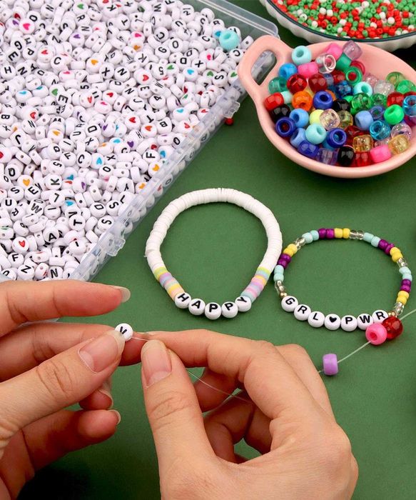 1400 Letras e símbolos para acessórios bijuteria artesanato 7x4mm NOVO