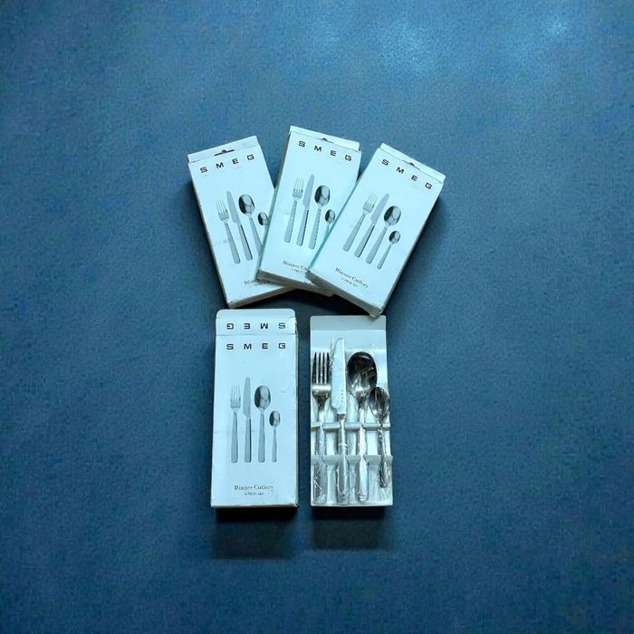 Conjunto talhares Smeg