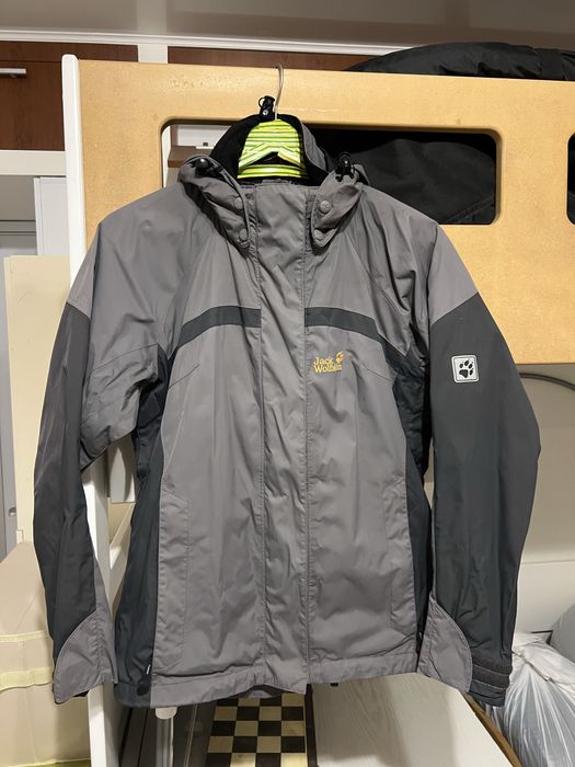 Куртка Jack Wolfskin жіноча S (на чоловічий XS) оригінал