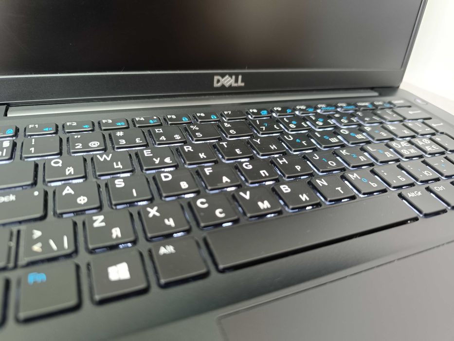 Ноутбук Dell Latitude 7390/i5-8350U/16GB/SSD 256/13.3 " Full HD IPS