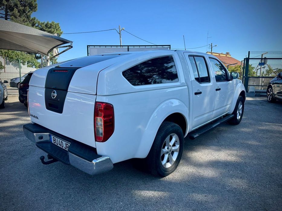 Nissan Navara 2.5 dCi CD LE AT