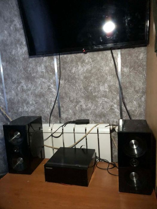 sprzedaży wieża Samsung MM-C530D