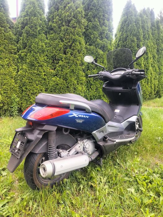 Motor Yamaha X MAX