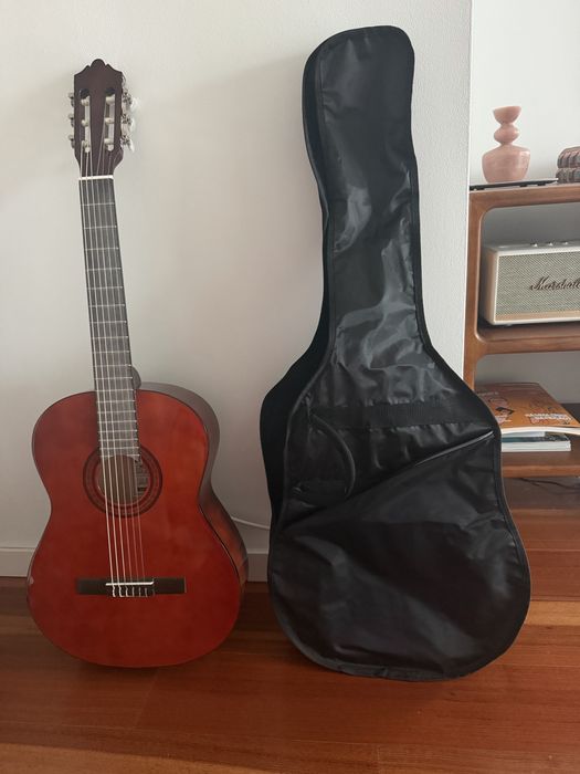 Guitarra Clássica Ashton – Nova