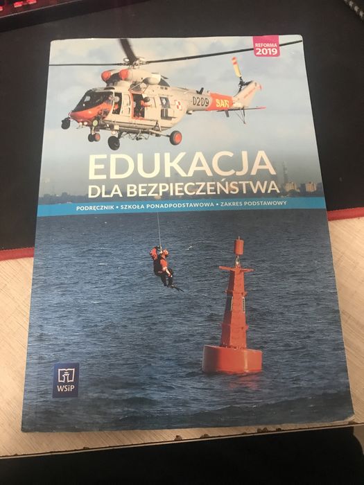 Książka edukacja dla bezpieczeńtwa  2019