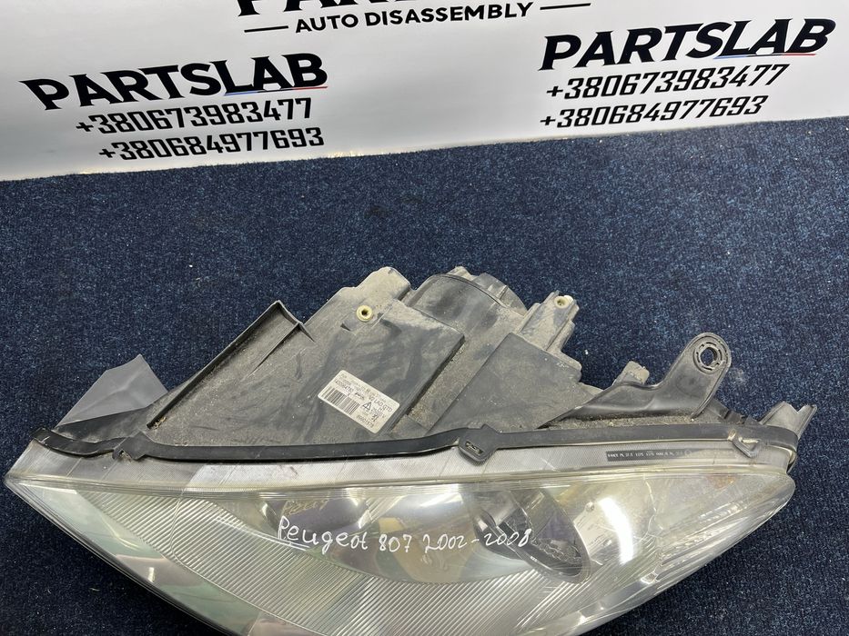Передня ліва фара ксенон Peugeot 807 (2002-2014) Пежо 807 Xenon