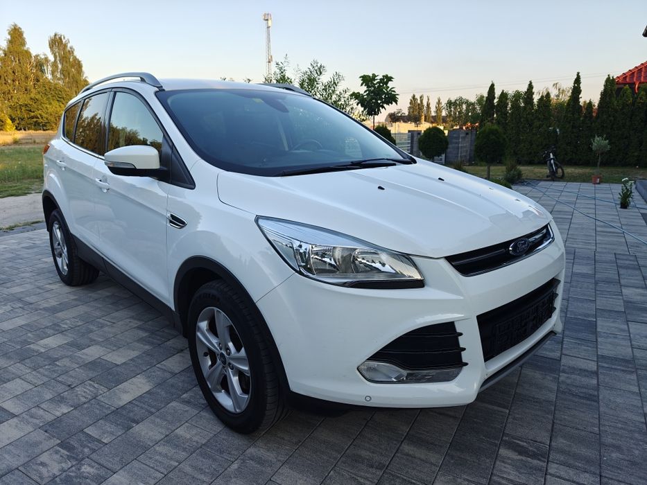 Ford Kuga Titanium 2015r Bezwypadkowa