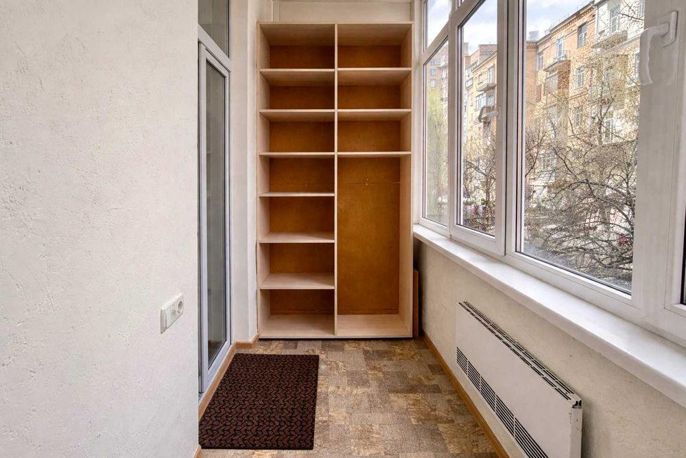 Продажа 3х ком квартиры Без комиссии вул. Саксаганского 41B,  тихий центр Киева