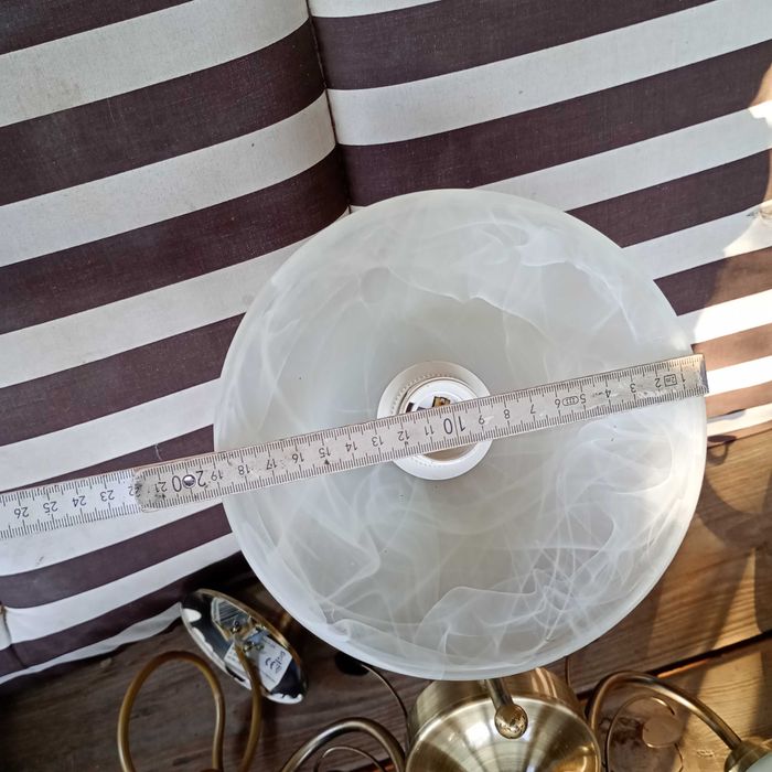 Lampa do pokoju, 3 szklane klosze