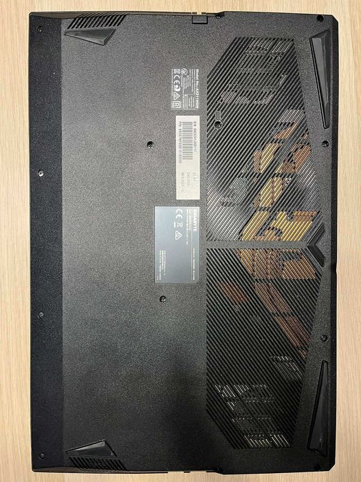 GIGABYTE G7 MF – i5‑12500H / RTX 4050 / 16GB / 1TB