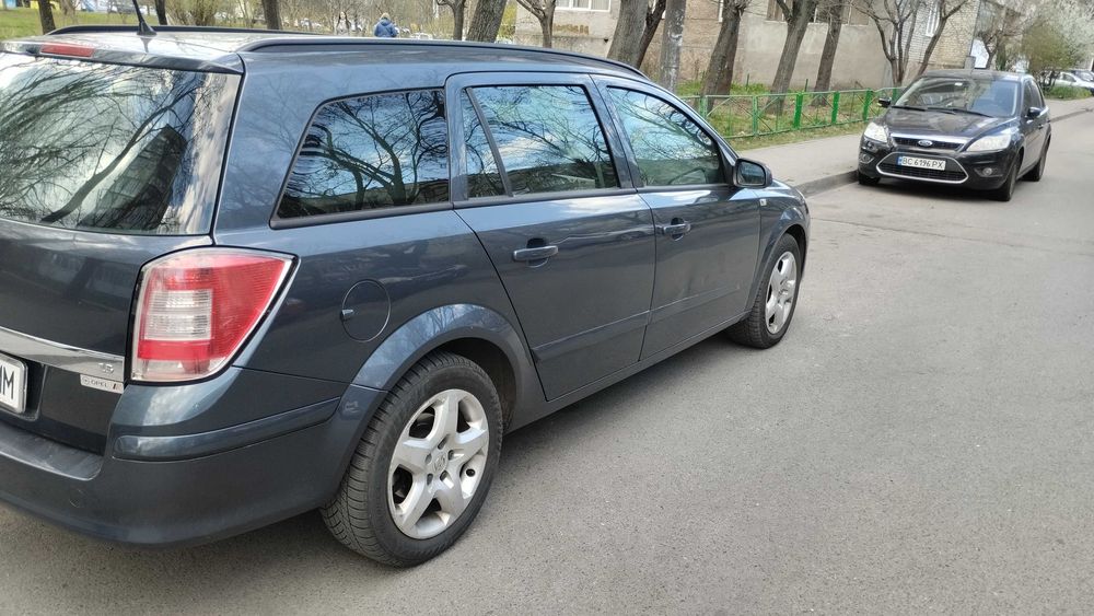 Опель Астра Н 1.6 бензин 2007 року