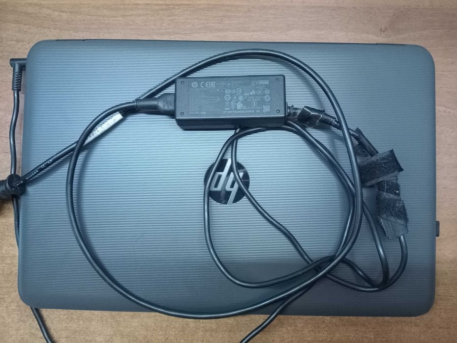 Продам ноутбук HP -250