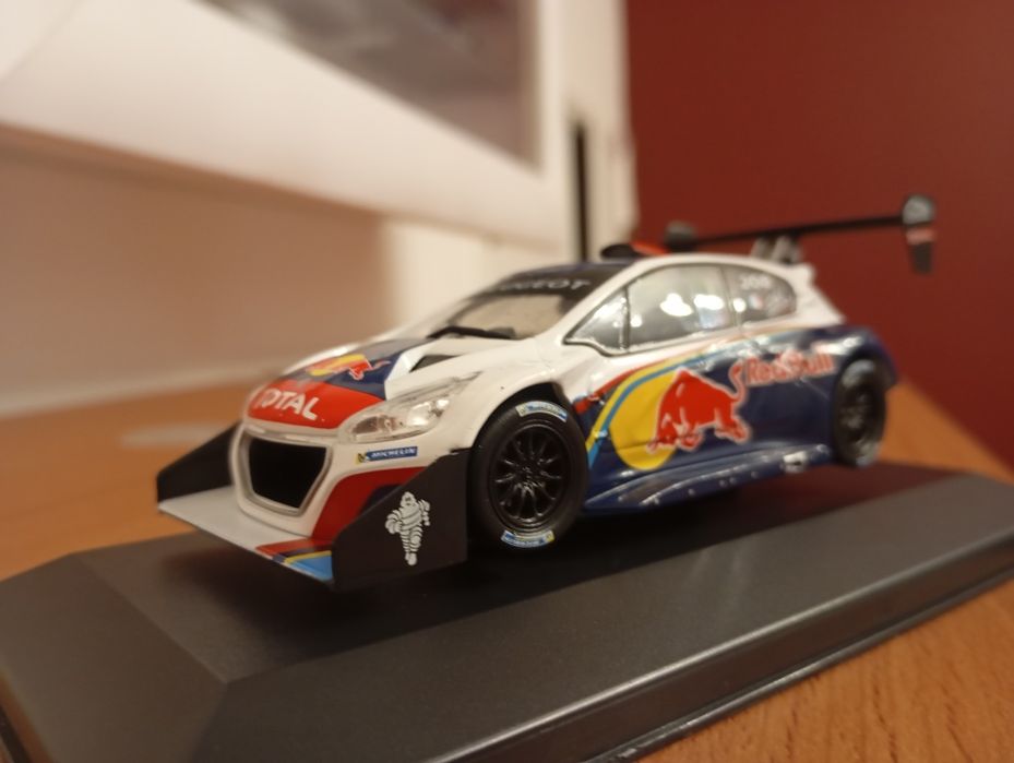 Miniatura Peugeot 208