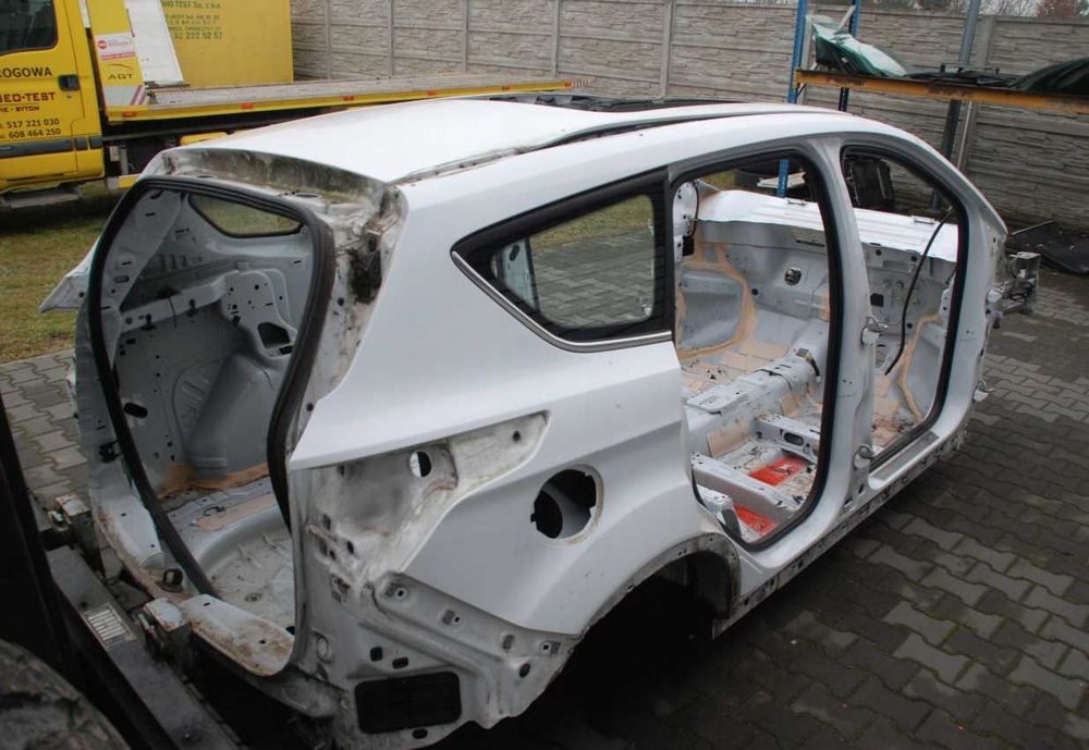 Четверть Ford Kuga Mk2 крило кузов разборка