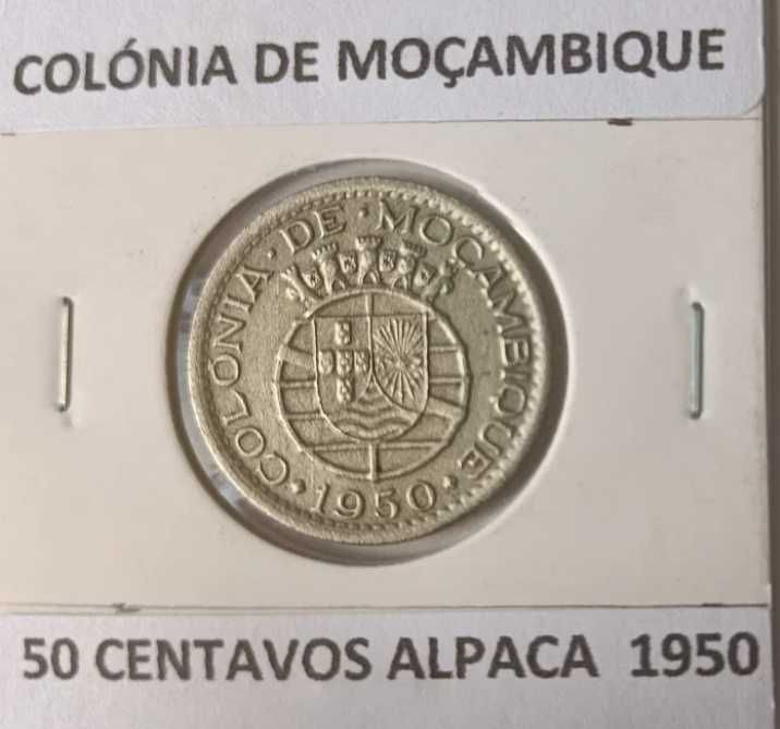 1 moeda Portuguesa de 50 centavos alpaca da Ex colónia de Moçambique