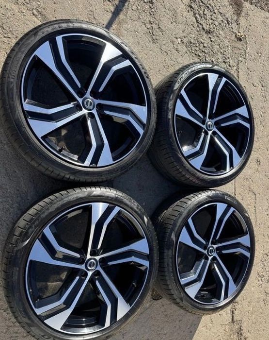 Koła felgi Volvo XC90 Pirelli p zero