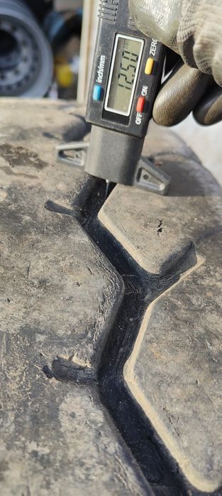 Шини Goodyear Omnitrac T, Bridgestone 385/65/22.5