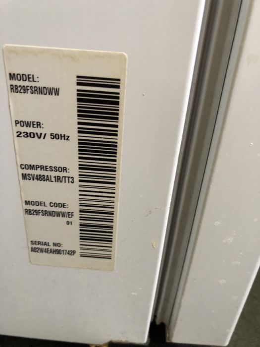 Frigorifico combinado marca Samsung