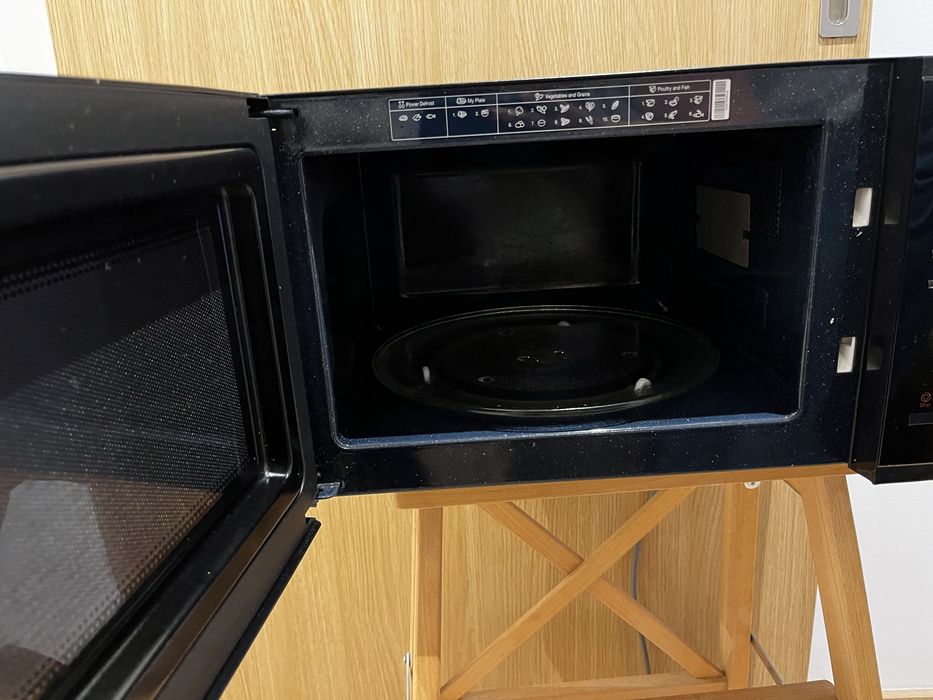Microondas Samsung (interior vidroceramica)
