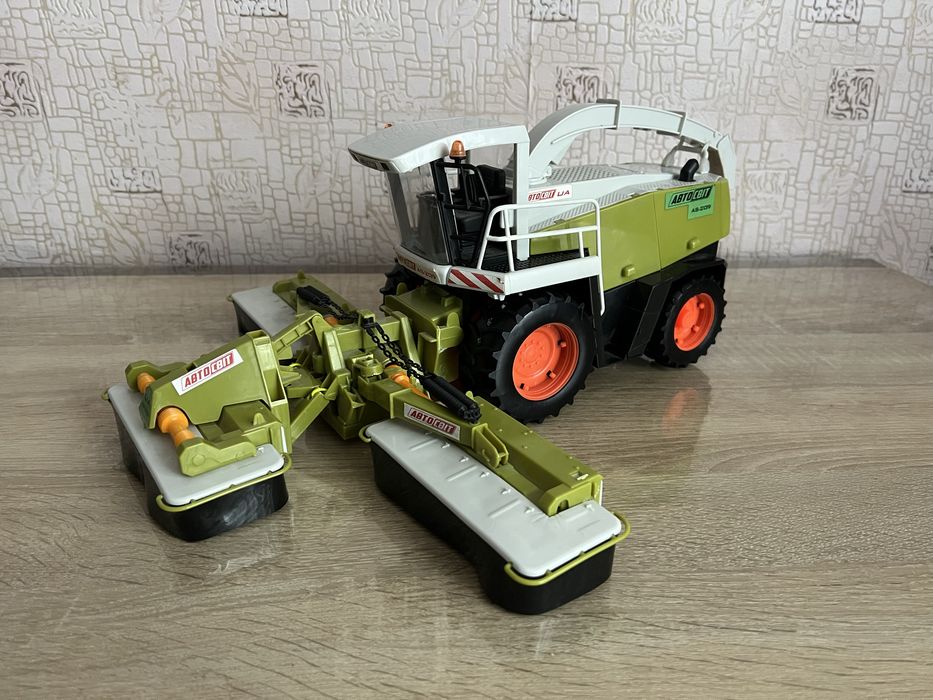 Комбайн  АвтоСвіт з потрійною косаркою 36 см