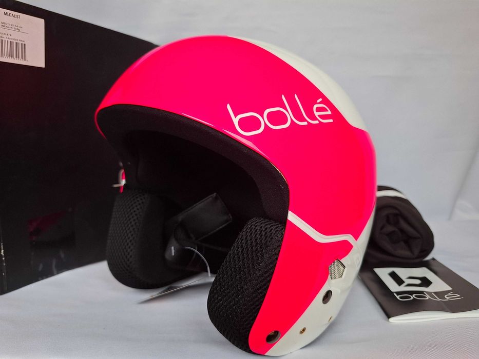 Kask narciarski zjazdowy Bolle Medalist Tanoshi Pink S 53-54cm
