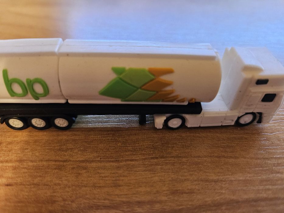 Pendrive BP cysterna - UNIKAT