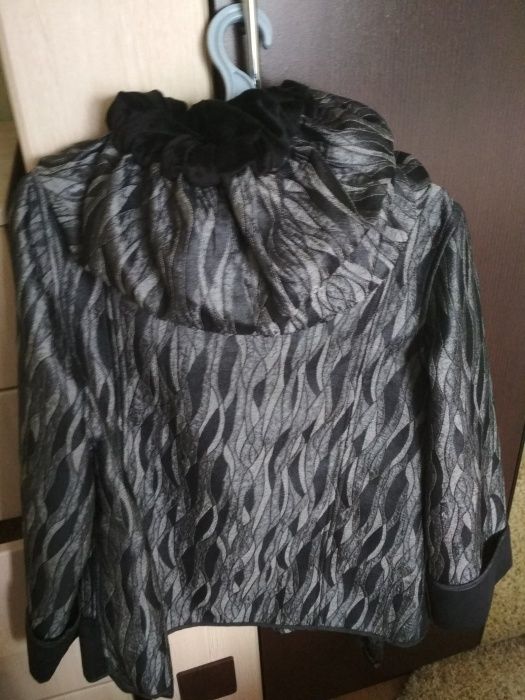 Пиджак на осень на флисе качественном