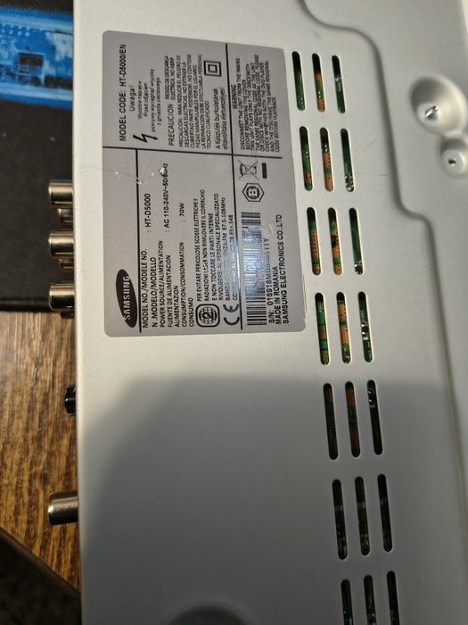 Продаю домашній кінотеатр Samsung Blu ray HT-D5000 стан новий