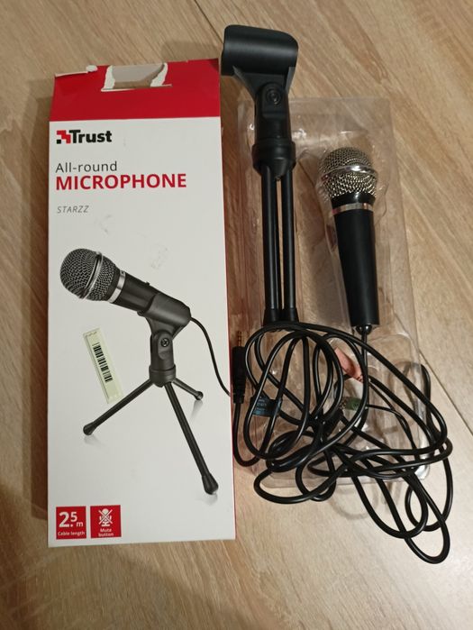 Mikrofon Trust z tripodem i kablem – jak nowy!