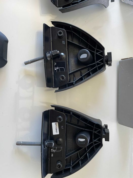 Kit fixação barras tejadilho NORAUTO 200 (BMW Serie 1 F20)