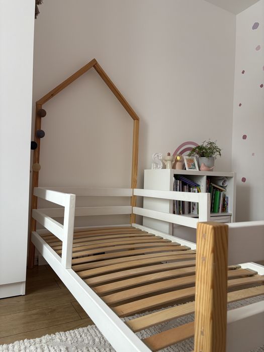 Ліжко дитяче з матрасом