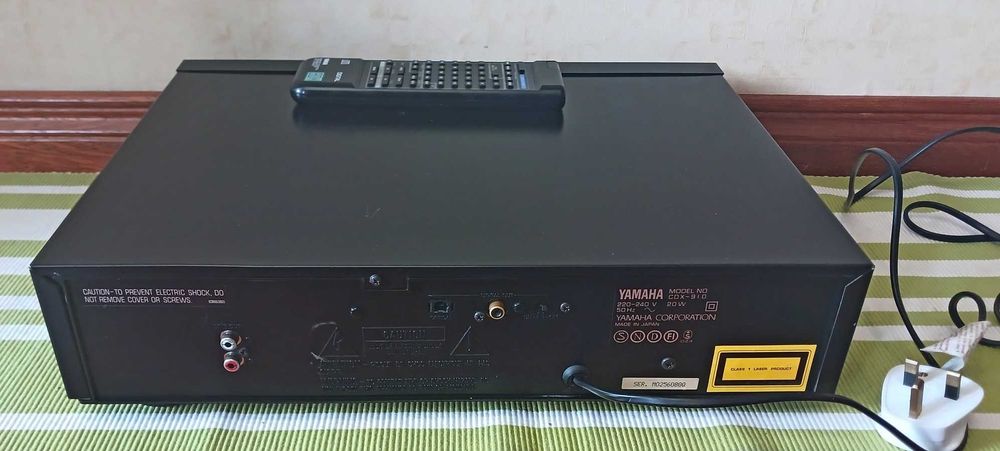 Odtwarzacz CD Yamaha CDX-910