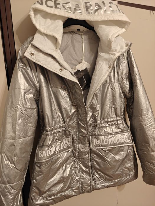 Kurtka balenci aga z odpinanym kapturem srebrna L