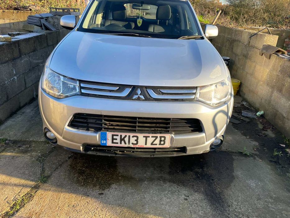 Разборка Митсубиси Паджеро спорт вагон 3,4 Ниссан навара Д40 д22