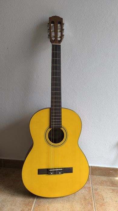 Viola acústica Fender