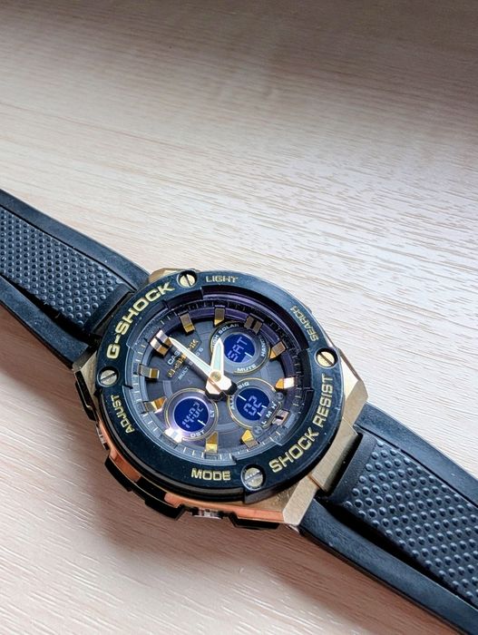 G-Shock GST-W300G-1A9ER