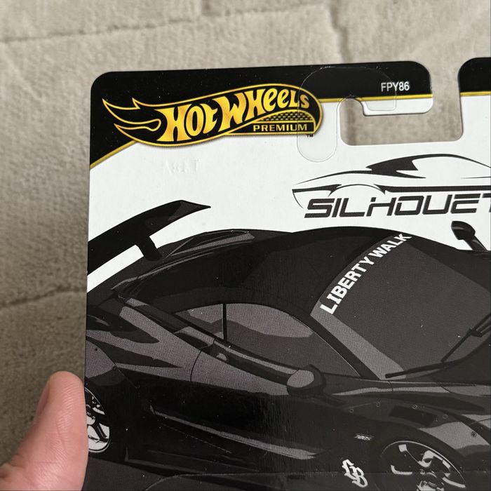 Hot Wheels Mclaren 720s chase